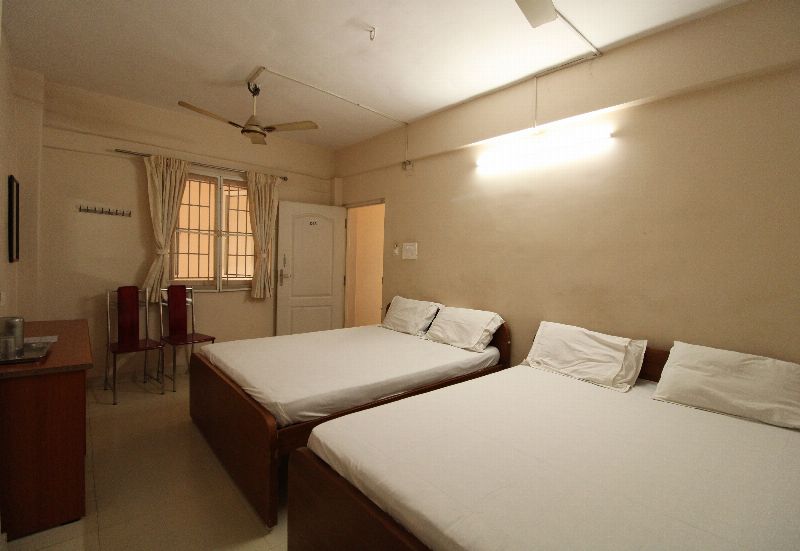 Double Room Deluxe NON A/C 